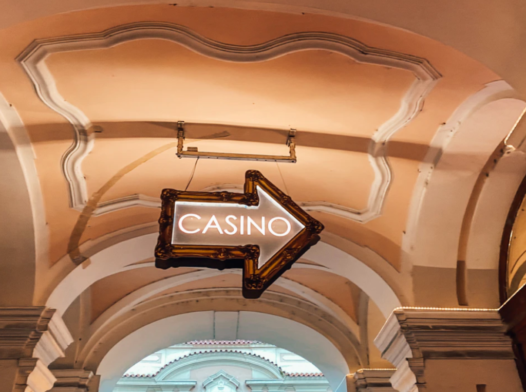 How to Choose the Right Online Casino 